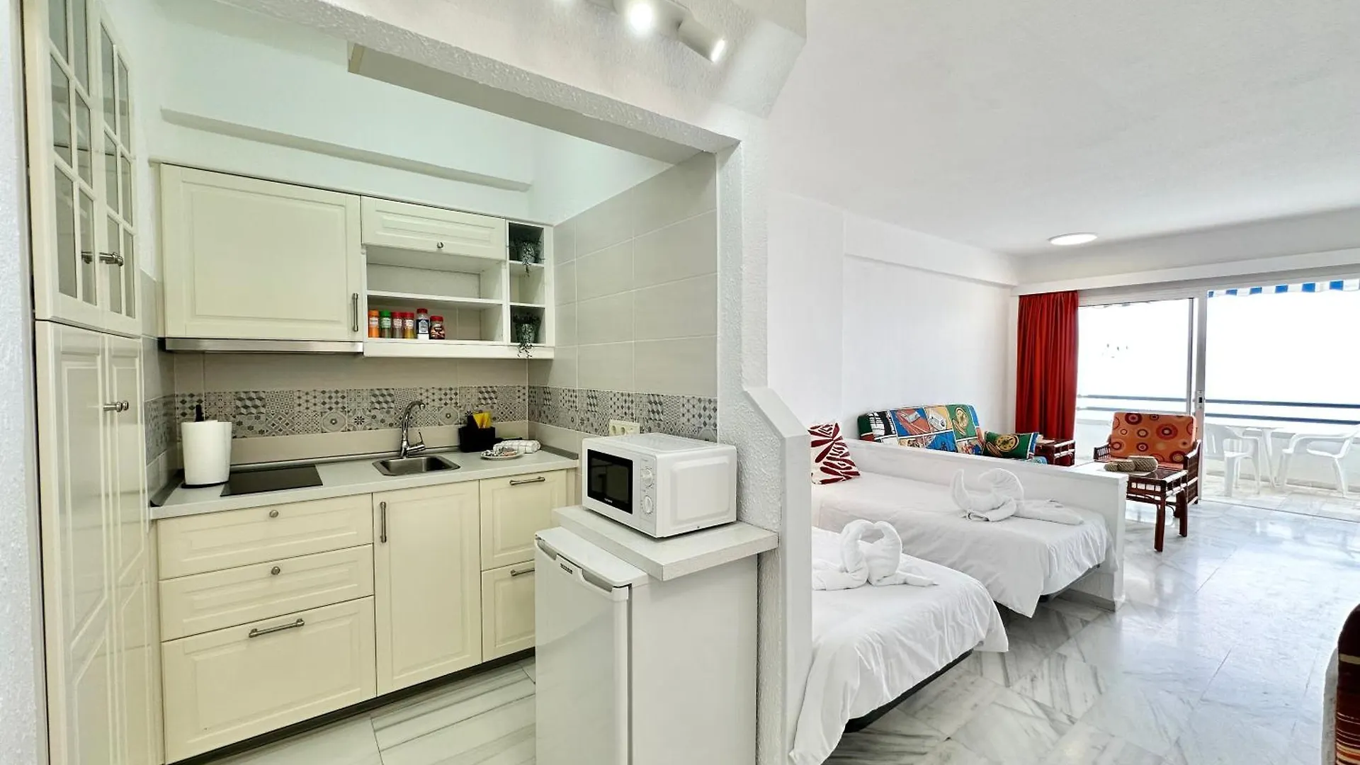Atlantis Home (Adults Only) Адехе 0*,  Испания